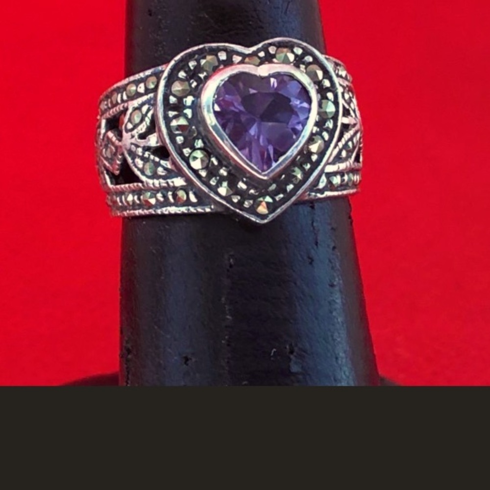 Marcasite Purple Amethyst Heart Ring